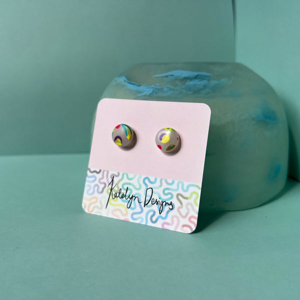 Circus Round S/M Studs