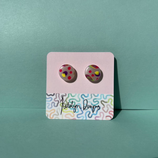 Circus Round M/L Studs