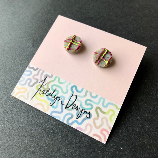 Altera Terra S/M Studs