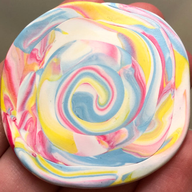 🍭 Candy Swirl